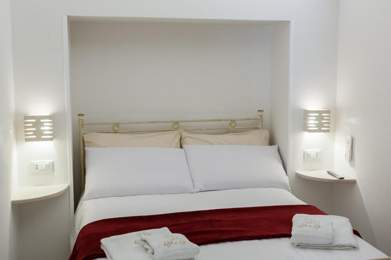 Suite Dante - Typical Apulian Rooms Cisternino Exterior foto