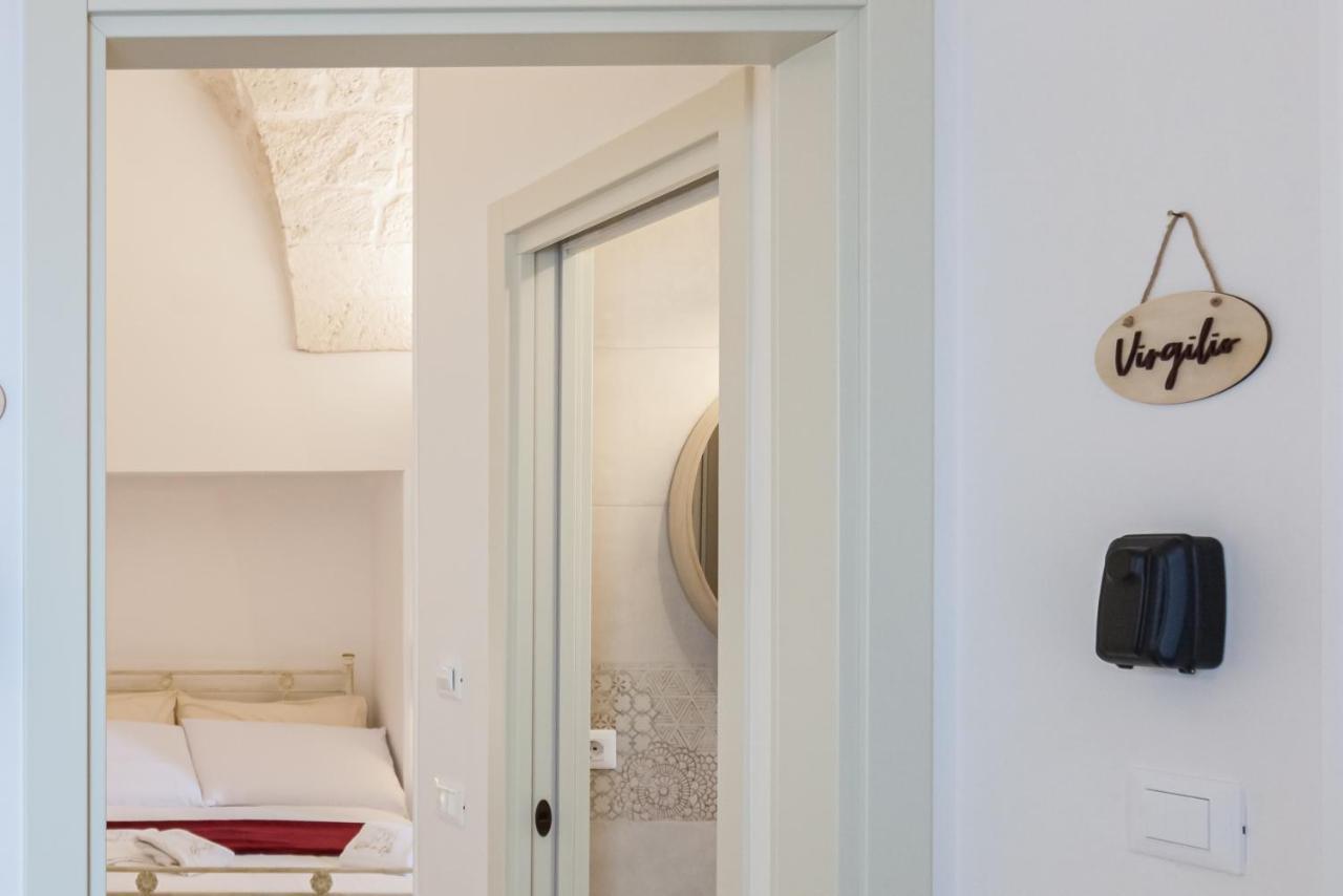 Suite Dante - Typical Apulian Rooms Cisternino Exterior foto